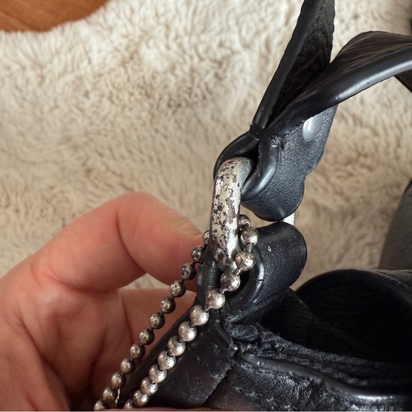 Ralph Lauren Messenger Black Leather Crossbody Bag - Picture 12 of 14